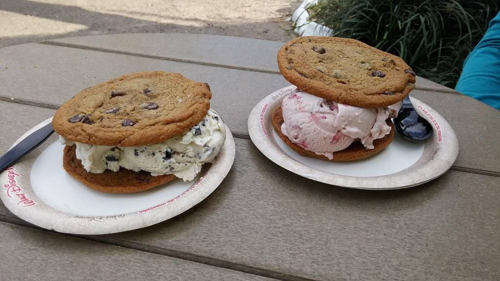 Dino-Bite Snacks | meal takeaway | Kissimmee, FL 34747, USA | 4078242222 OR +1 407-824-2222