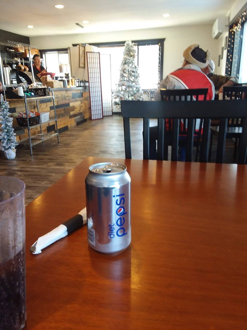 Cliff "Cooks" | restaurant | 110 E Orbison St, Barneveld, WI 53507, USA | 6089240125 OR +1 608-924-0125