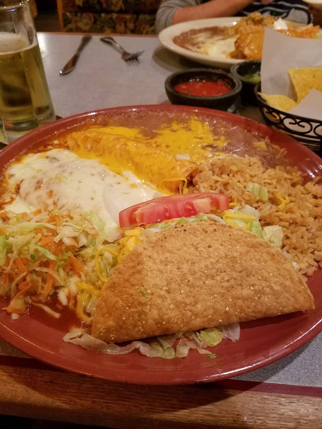 El Toro Restaurant | restaurant | 5716 N 26th St, Tacoma, WA 98407, USA | 2537597889 OR +1 253-759-7889