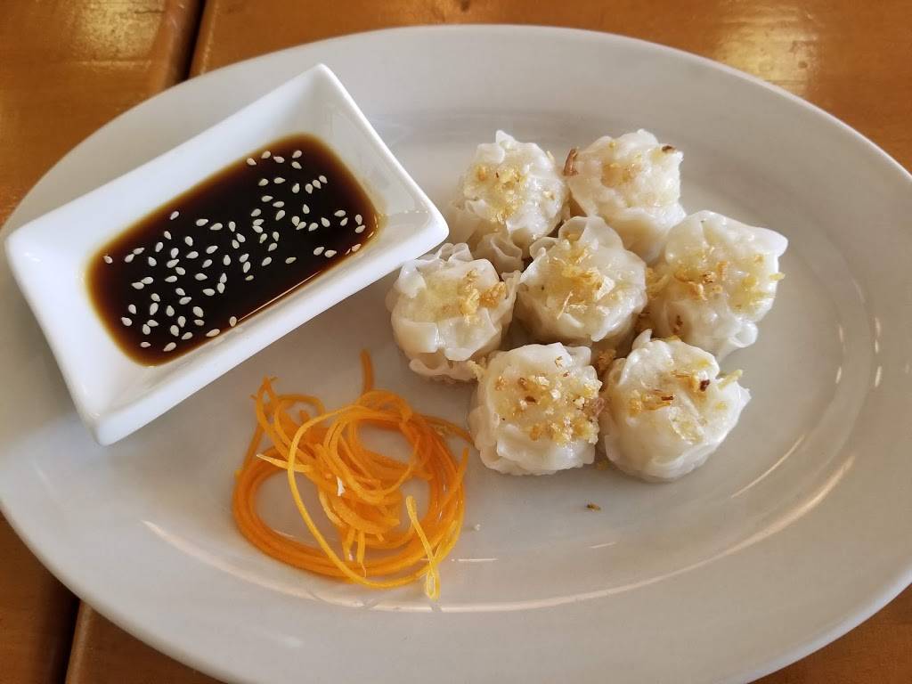 Rainbow Thai Cuisine | meal takeaway | 4825 N Western Ave, Chicago, IL 60625, USA | 7737547660 OR +1 773-754-7660