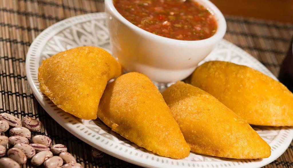 Empanadas & More | restaurant | 155 Smithtown Blvd, Nesconset, NY 11767, USA | 6316568270 OR +1 631-656-8270