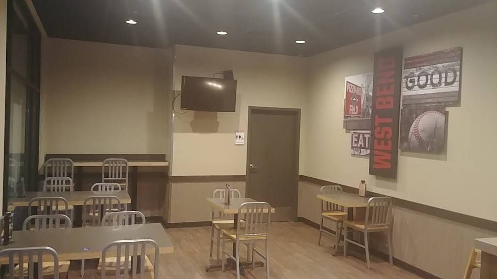 Pizza Hut | restaurant | 1460 S Main St, West Bend, WI 53095, USA | 2623380014 OR +1 262-338-0014