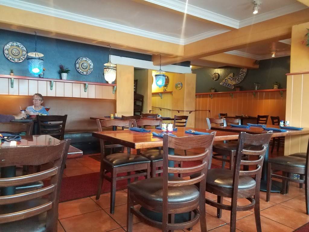 Saylors Restaurant & Bar | restaurant | 2009 Bridgeway, Sausalito, CA 94965, USA | 4153321512 OR +1 415-332-1512