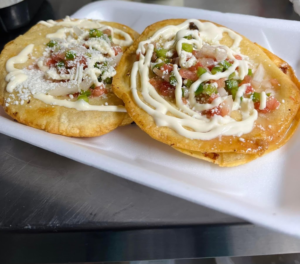 Puro Sabor Catracho | restaurant | 701 E Bearss Ave, Tampa, FL 33613, USA | 8135702755 OR +1 813-570-2755