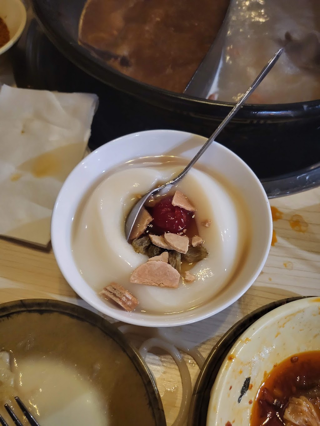 洪七公 hongqigong Hot Pot | restaurant | 135 N 9th St, Philadelphia, PA 19107, USA | 2679989888 OR +1 267-998-9888