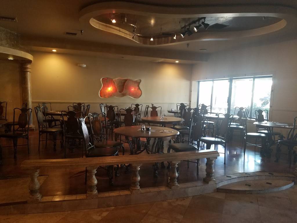 Divinos | restaurant | 3345 W Greenway Rd, Phoenix, AZ 85053, USA | 6024662930 OR +1 602-466-2930