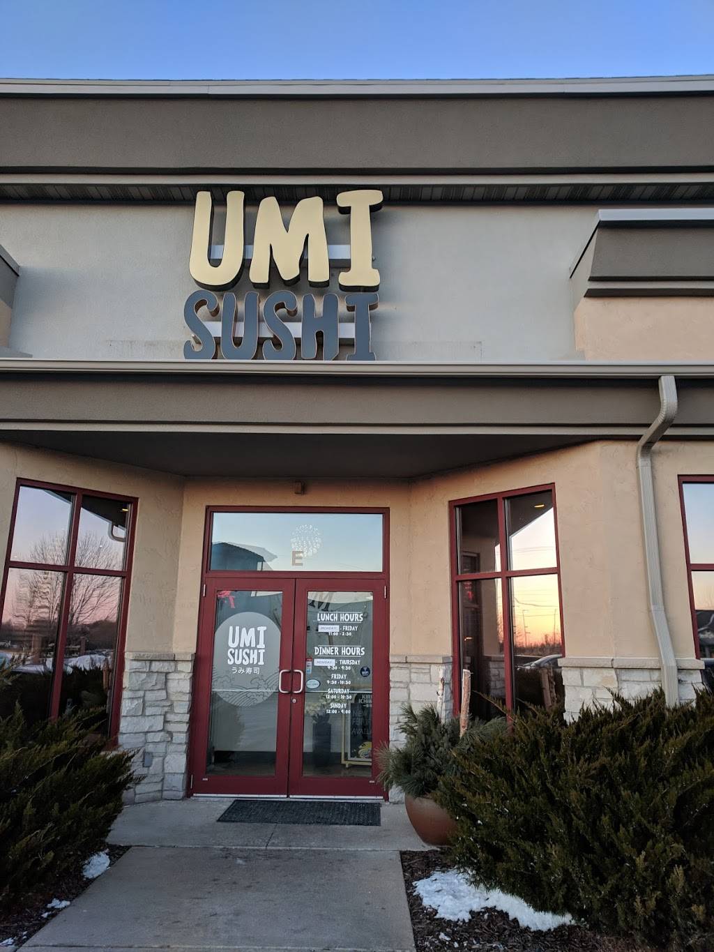 Umi Sushi | restaurant | 2066 Central Dr E, Green Bay, WI 54311, USA | 9208579031 OR +1 920-857-9031