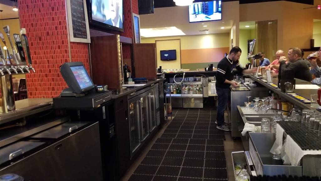 BlueFire Bar & Grille | restaurant | 1340 Millersport Hwy, Amherst, NY 14221, USA | 7166896900 OR +1 716-689-6900