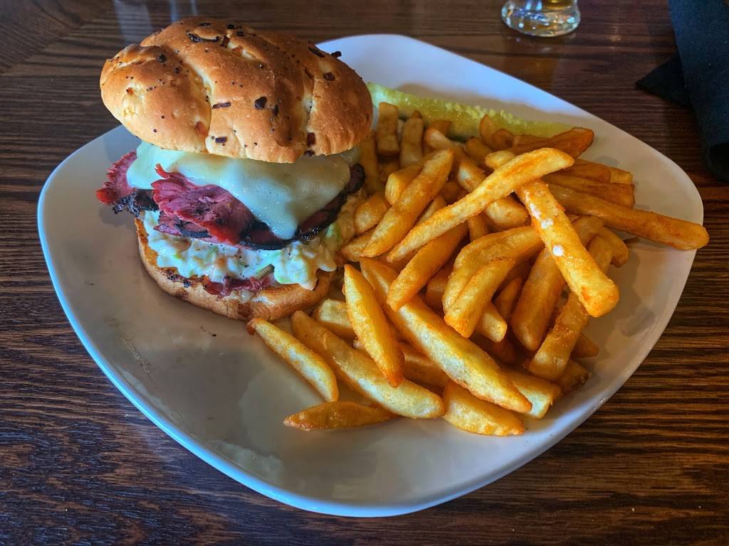 Dimitris Opa Restaurant & Bar | restaurant | 3315 Auburn Rd, Auburn Hills, MI 48326, USA | 2488291954 OR +1 248-829-1954