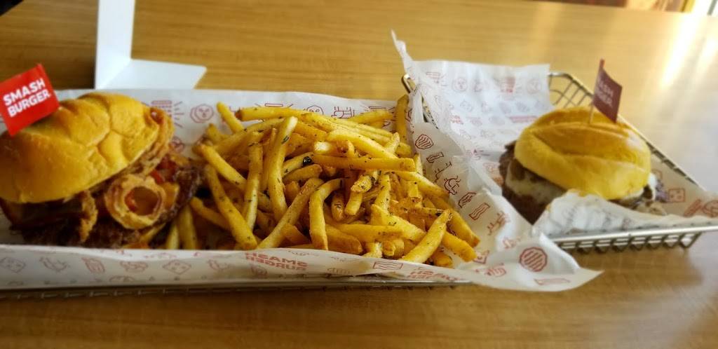 Smashburger | restaurant | 210 Azalea Square Blvd Ste. A, Summerville, SC 29483, USA | 8438217700 OR +1 843-821-7700