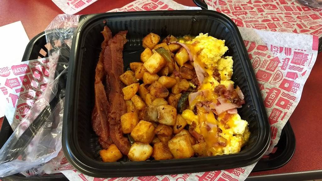 Jack in the Box | restaurant | 15274 Summit Ave, Fontana, CA 92336, USA | 9098035849 OR +1 909-803-5849