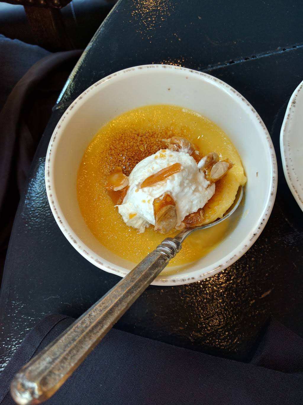 Kindred on KK | restaurant | 2535 S Kinnickinnic Ave, Milwaukee, WI 53207, USA | 4144463640 OR +1 414-446-3640