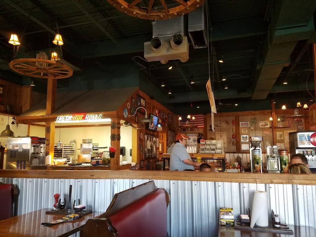 Dickeys Barbecue Pit | restaurant | 5530 S Cooper St, Arlington, TX 76017, USA | 8174680898 OR +1 817-468-0898