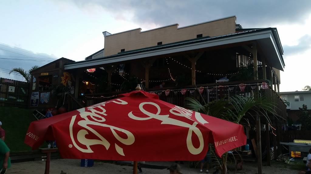 The Sea Horse Inn | restaurant | 710 Wise Ave, Dundalk, MD 21222, USA | 4103881150 OR +1 410-388-1150