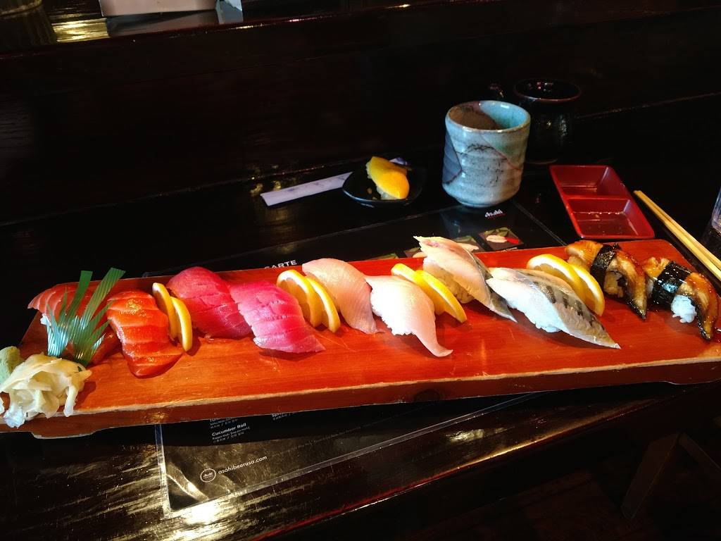 Happy Roll | restaurant | 2118 Willow Pass Rd #200, Concord, CA 94520, USA | 9256851605 OR +1 925-685-1605