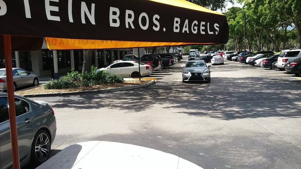 Einstein Bros. Bagels | bakery | 7970 NW 154th St, Miami Lakes, FL 33016, USA | 3058271888 OR +1 305-827-1888