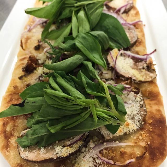 Kennett Brewing Company | restaurant | 109 S Broad St #2, Kennett Square, PA 19348, USA | 6104440440 OR +1 610-444-0440