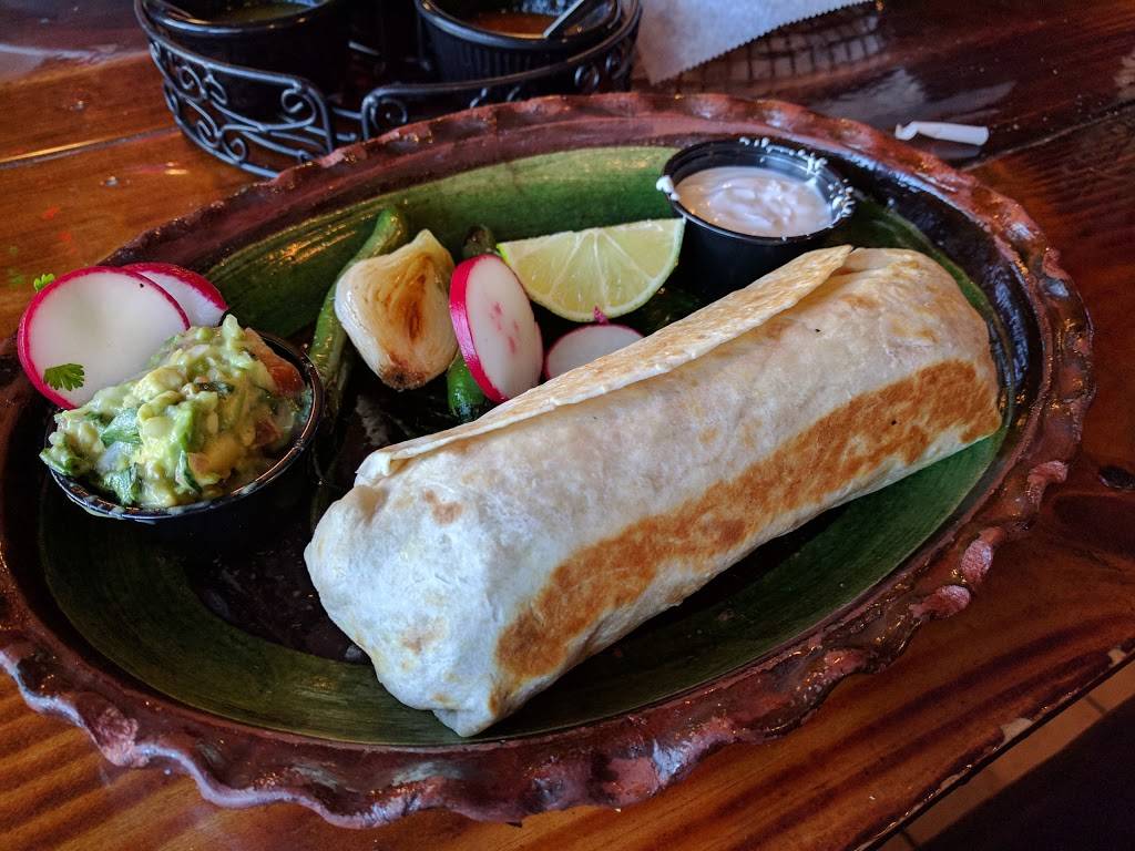 Famous Rivera Grill | restaurant | 7313 Lancaster Pike, Hockessin, DE 19707, USA | 3026357361 OR +1 302-635-7361