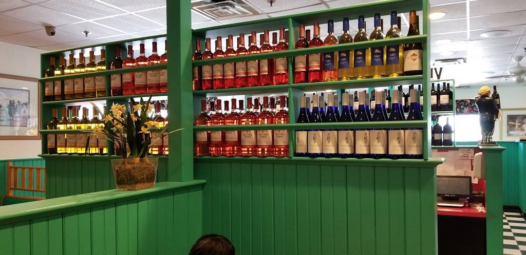 Mamas Italian Restaurant | restaurant | 1140 Lakeview Ave, Dracut, MA 01826, USA | 9789577117 OR +1 978-957-7117