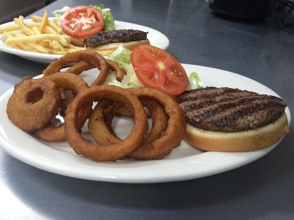 Laurel Hill Grill | restaurant | 8196 FL-85, Laurel Hill, FL 32567, USA | 8506523222 OR +1 850-652-3222