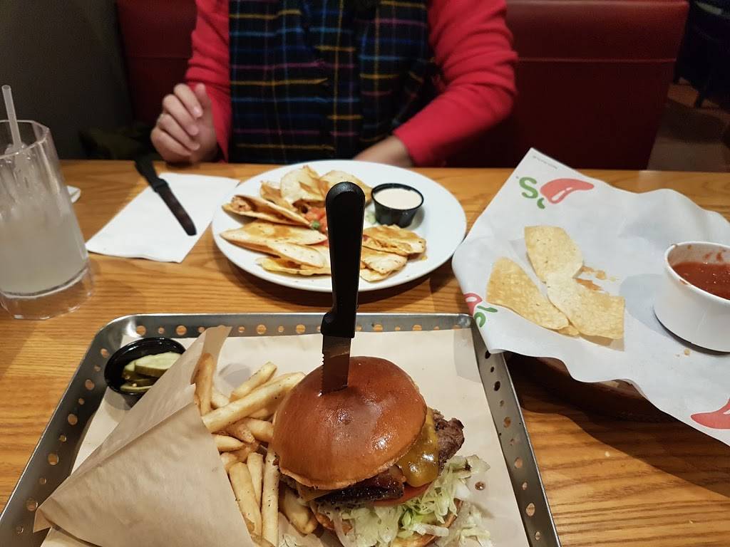 Chilis Grill & Bar | restaurant | 4153 Transit Rd, Buffalo, NY 14221, USA | 7166340505 OR +1 716-634-0505