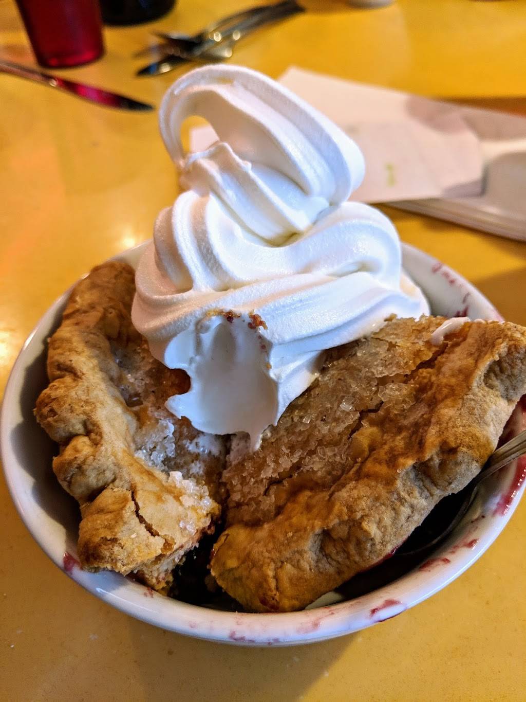 Twedes Cafe | cafe | 137 W North Bend Way, North Bend, WA 98045, USA | 4258315511 OR +1 425-831-5511