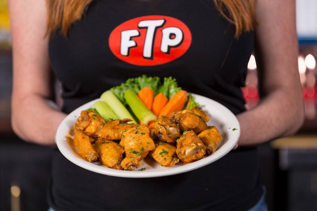 Flowing Tide Pub 7 | restaurant | 3372 S McCarran Blvd, Reno, NV 89502, USA | 7759714151 OR +1 775-971-4151