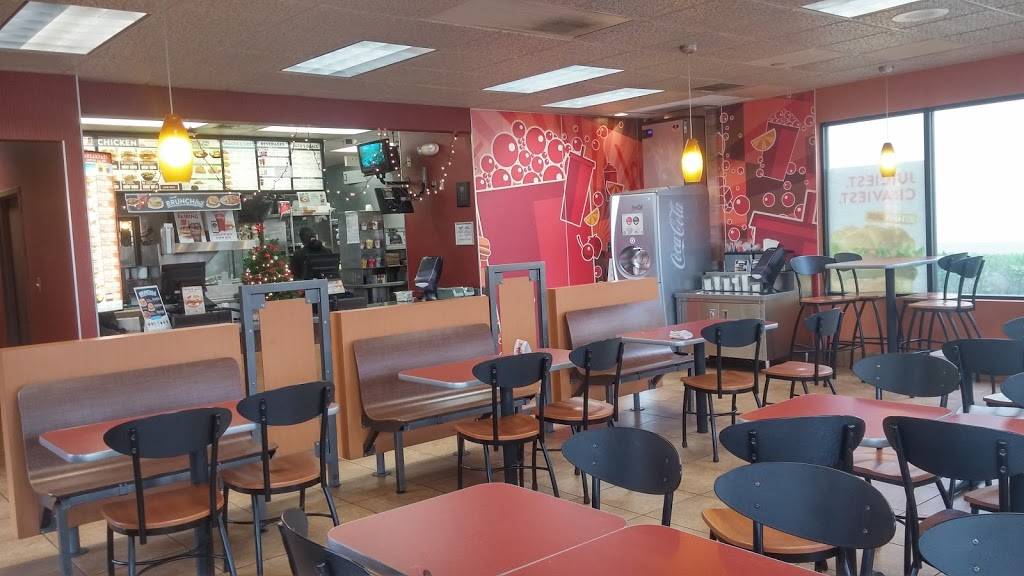 Jack in the Box | restaurant | 8008 N Cedar Ave, Fresno, CA 93720, USA | 5593241822 OR +1 559-324-1822