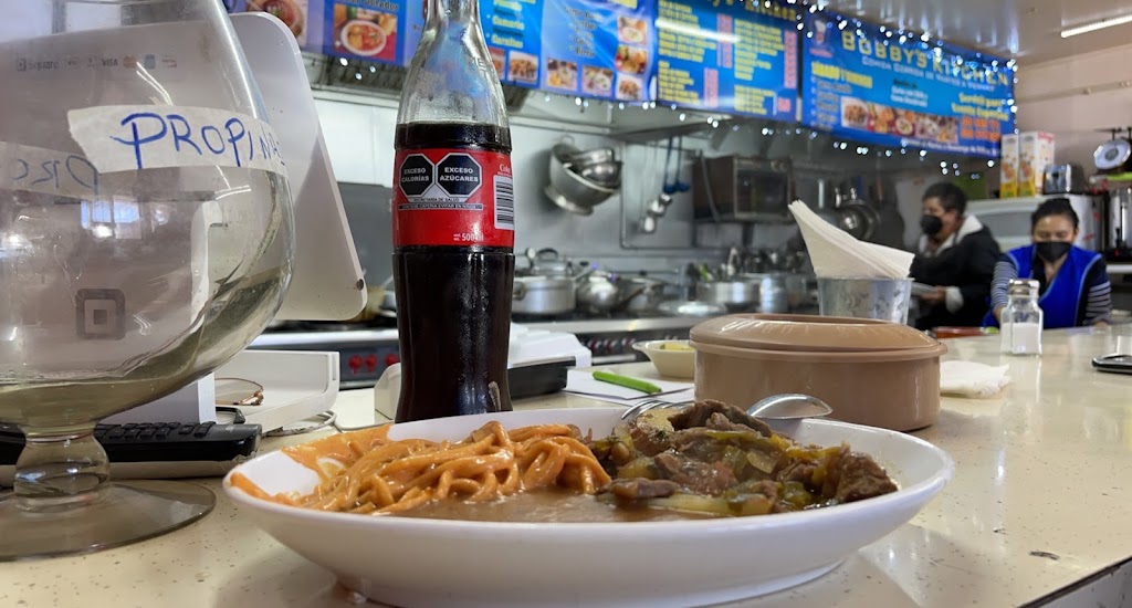 Bobbys Kitchen | restaurant | 51 E Mayra Dr, Nogales, AZ 85621, USA | 5202857911 OR +1 520-285-7911