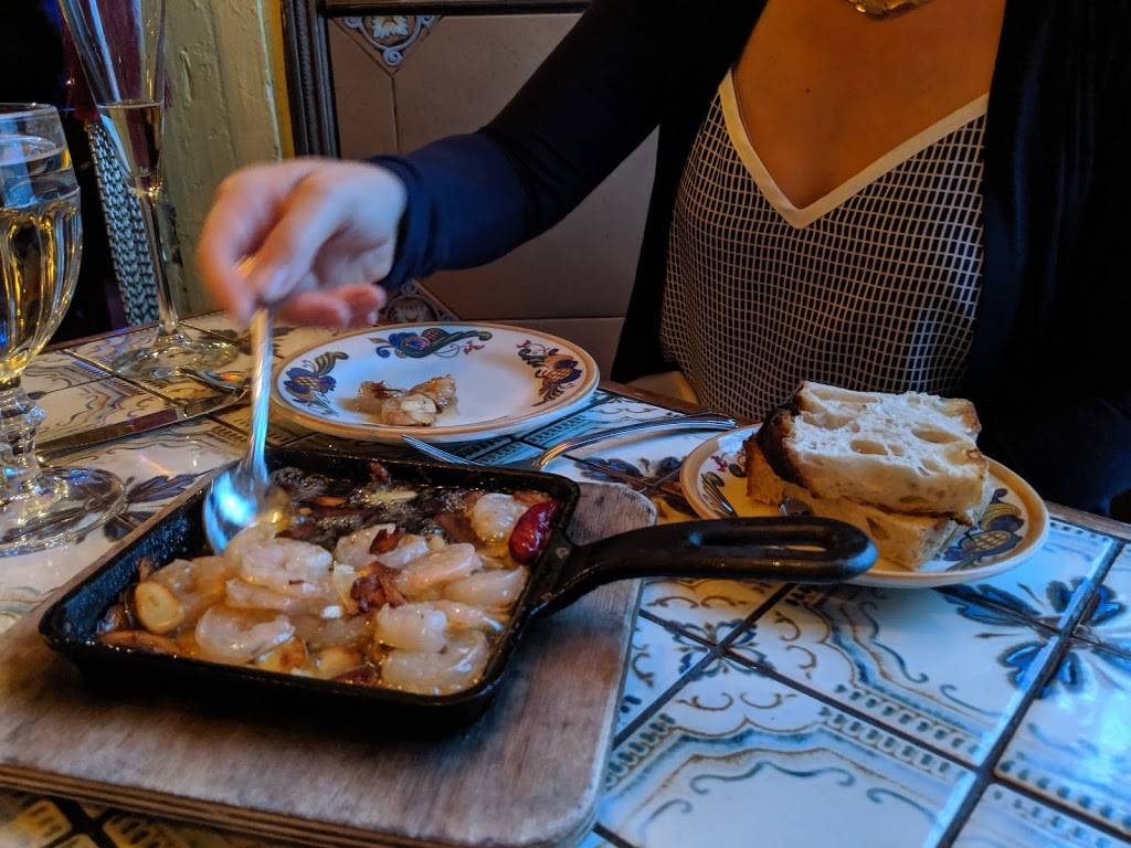 Dali | restaurant | 415 Washington St, Somerville, MA 02143, USA | 6176613254 OR +1 617-661-3254