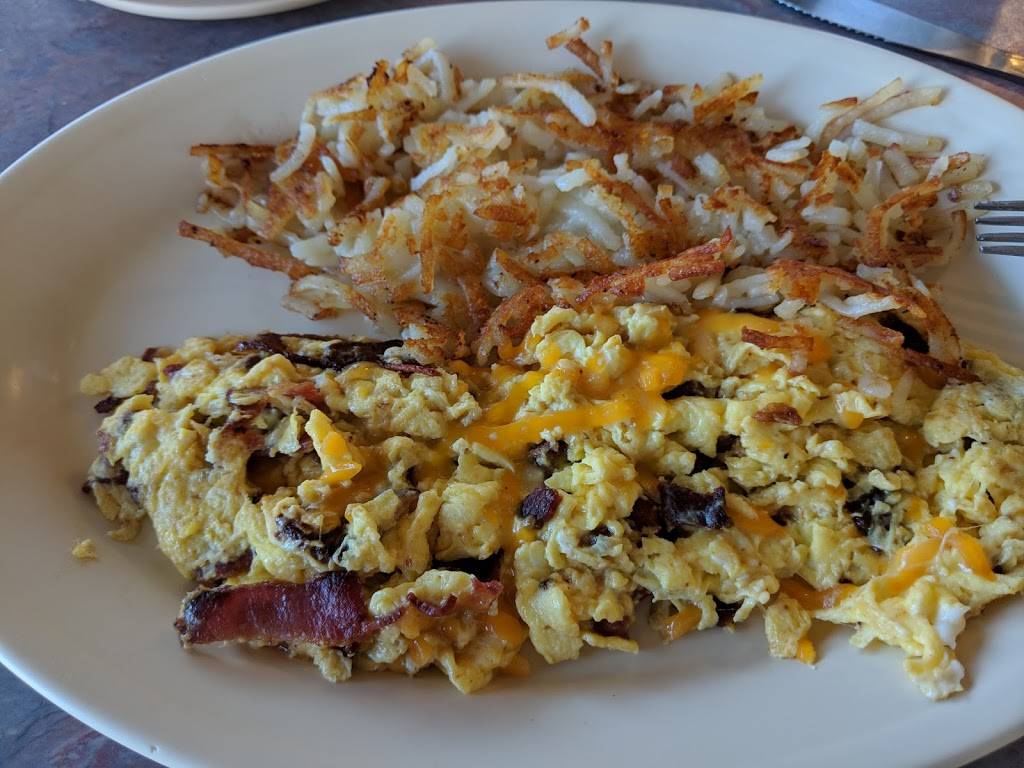 Panos Cafe | restaurant | 1218 S Church St, Burlington, NC 27215, USA | 3362275775 OR +1 336-227-5775