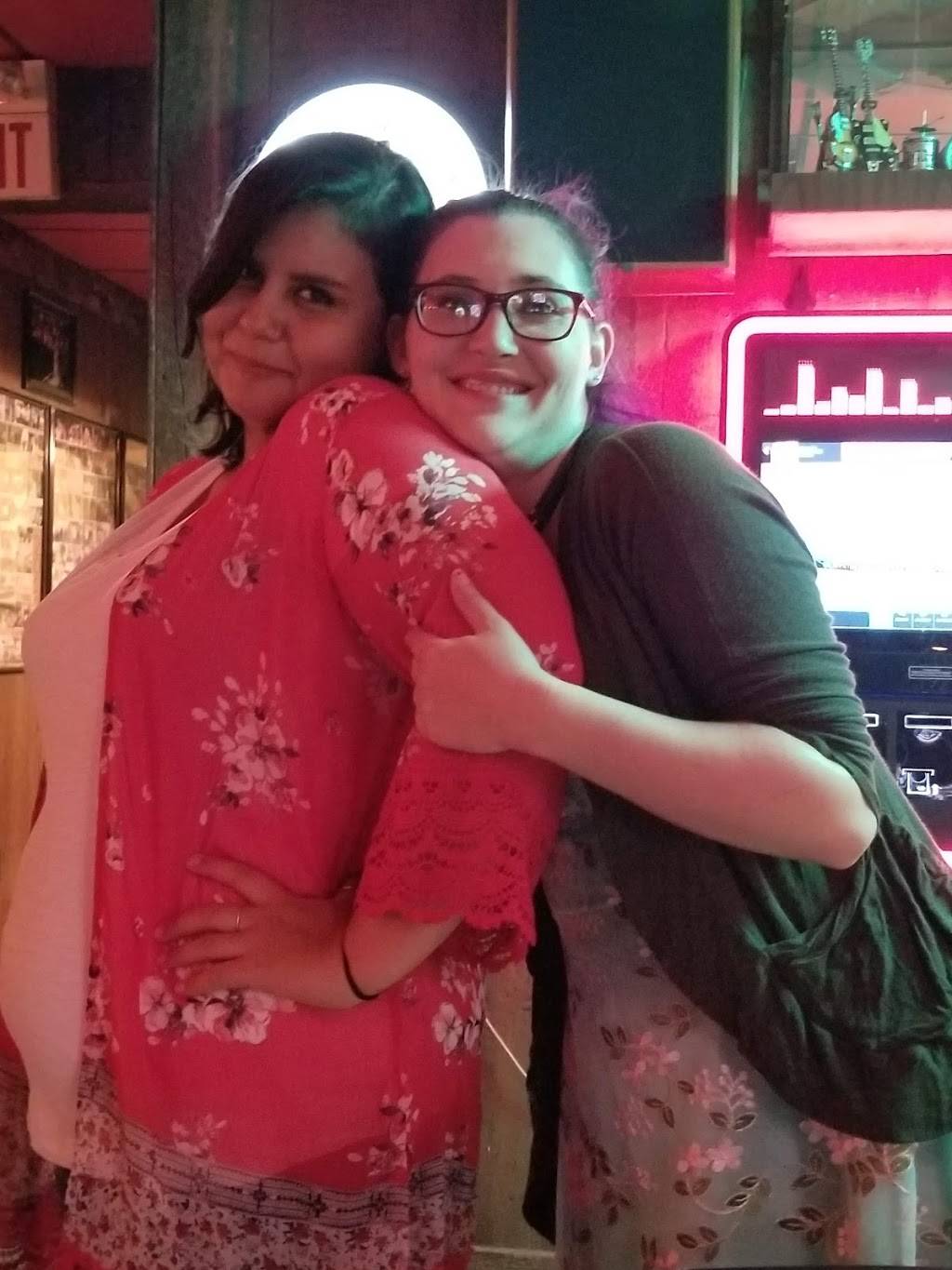 Miller House Pub & Cafe | restaurant | 110 E Peters Ave, Owensville, MO 65066, USA | 5734378719 OR +1 573-437-8719