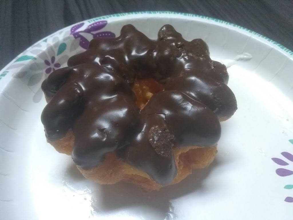 Twisys doughnuts | restaurant | Antioch, CA 94509, USA | 9258486050 OR +1 925-848-6050