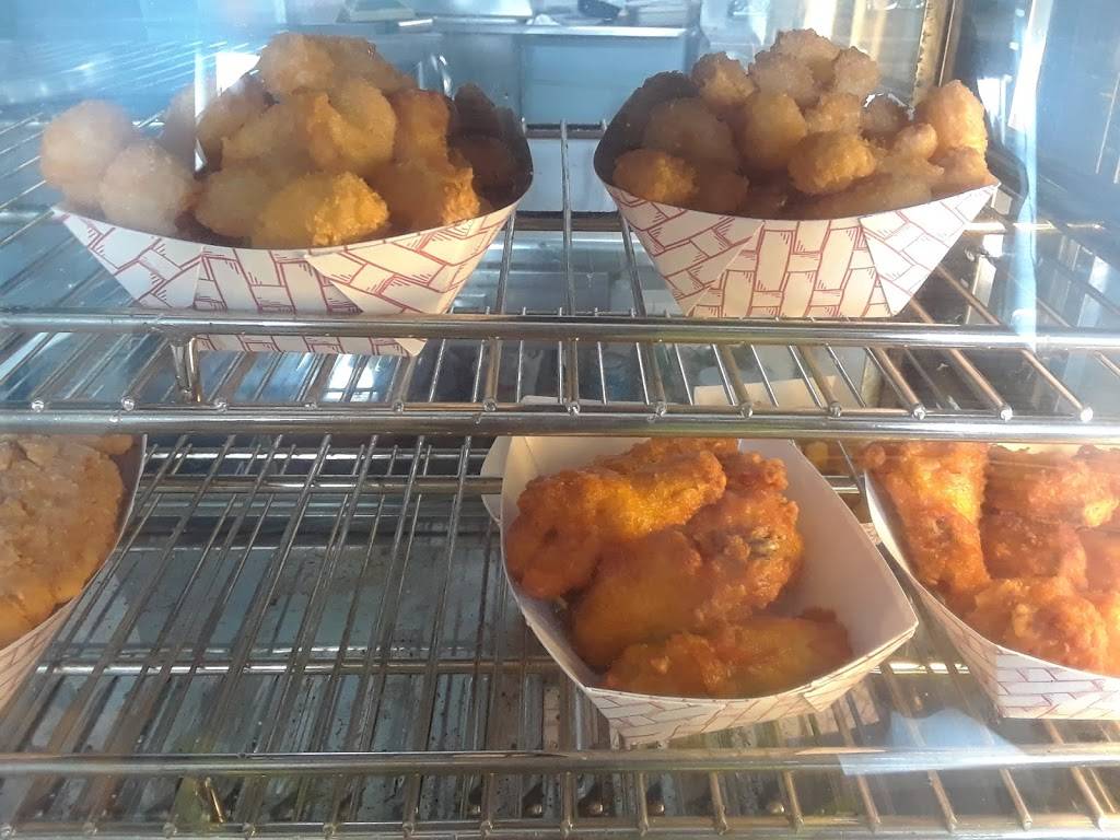 North coach Deli | restaurant | 2710 142nd Ave E, Sumner, WA 98390, USA | 2535693617 OR +1 253-569-3617