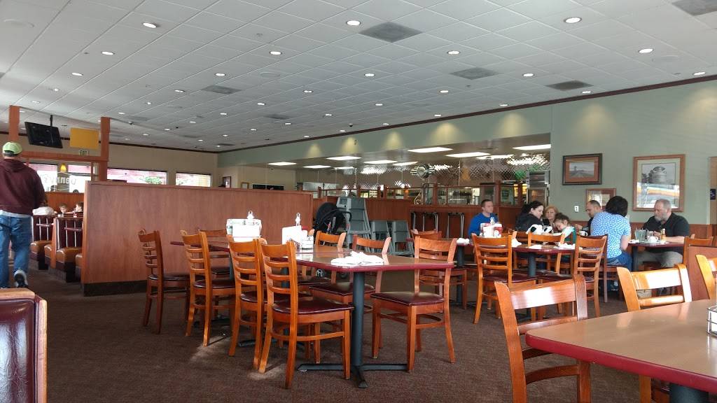 Dennys | restaurant | 2080 S Harbor Blvd, Anaheim, CA 92802, USA | 7147505120 OR +1 714-750-5120