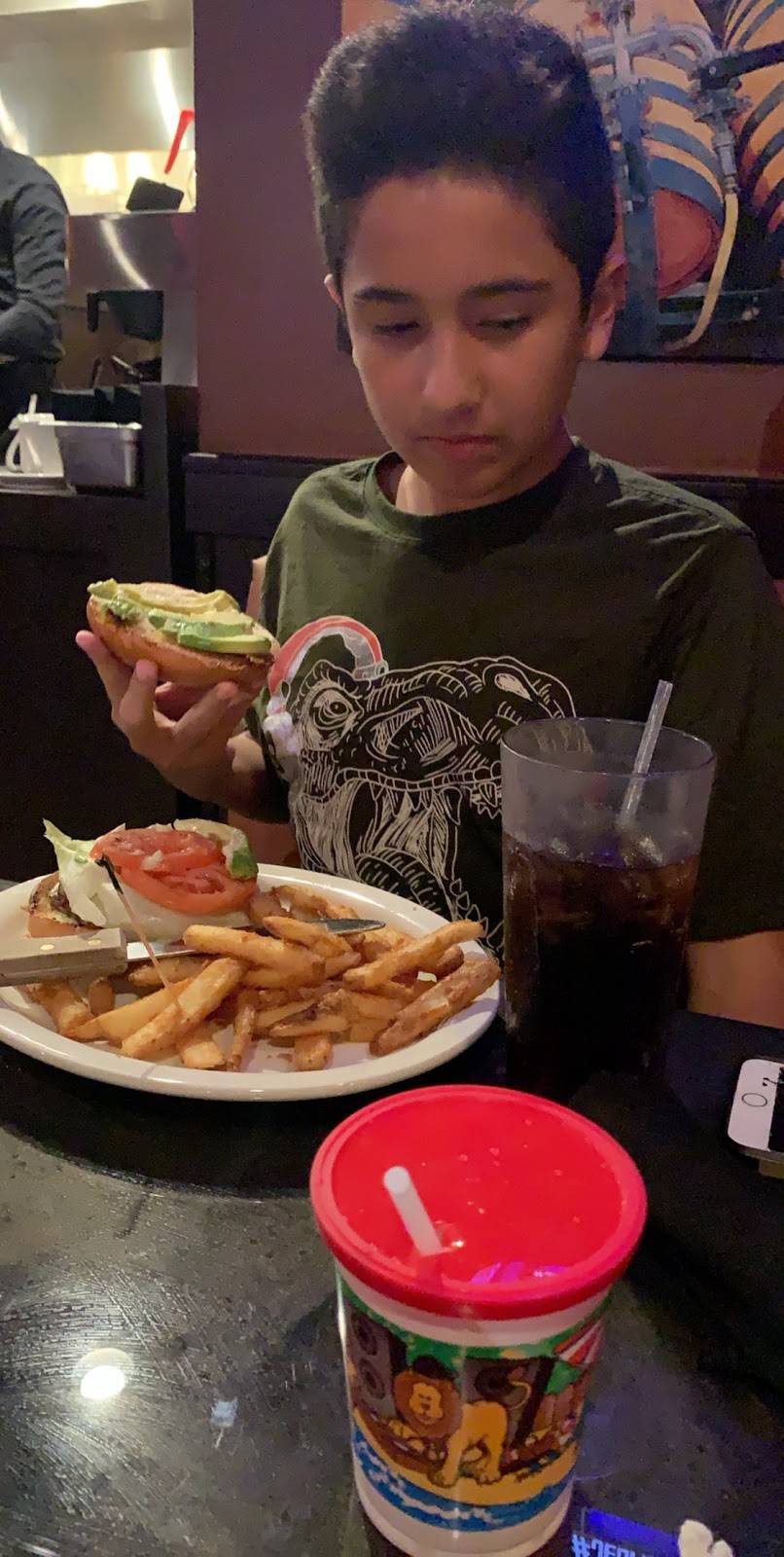 Petes Restaurant And Brewhouse | restaurant | 164 Main St, Woodland, CA 95695, USA | 5306617383 OR +1 530-661-7383