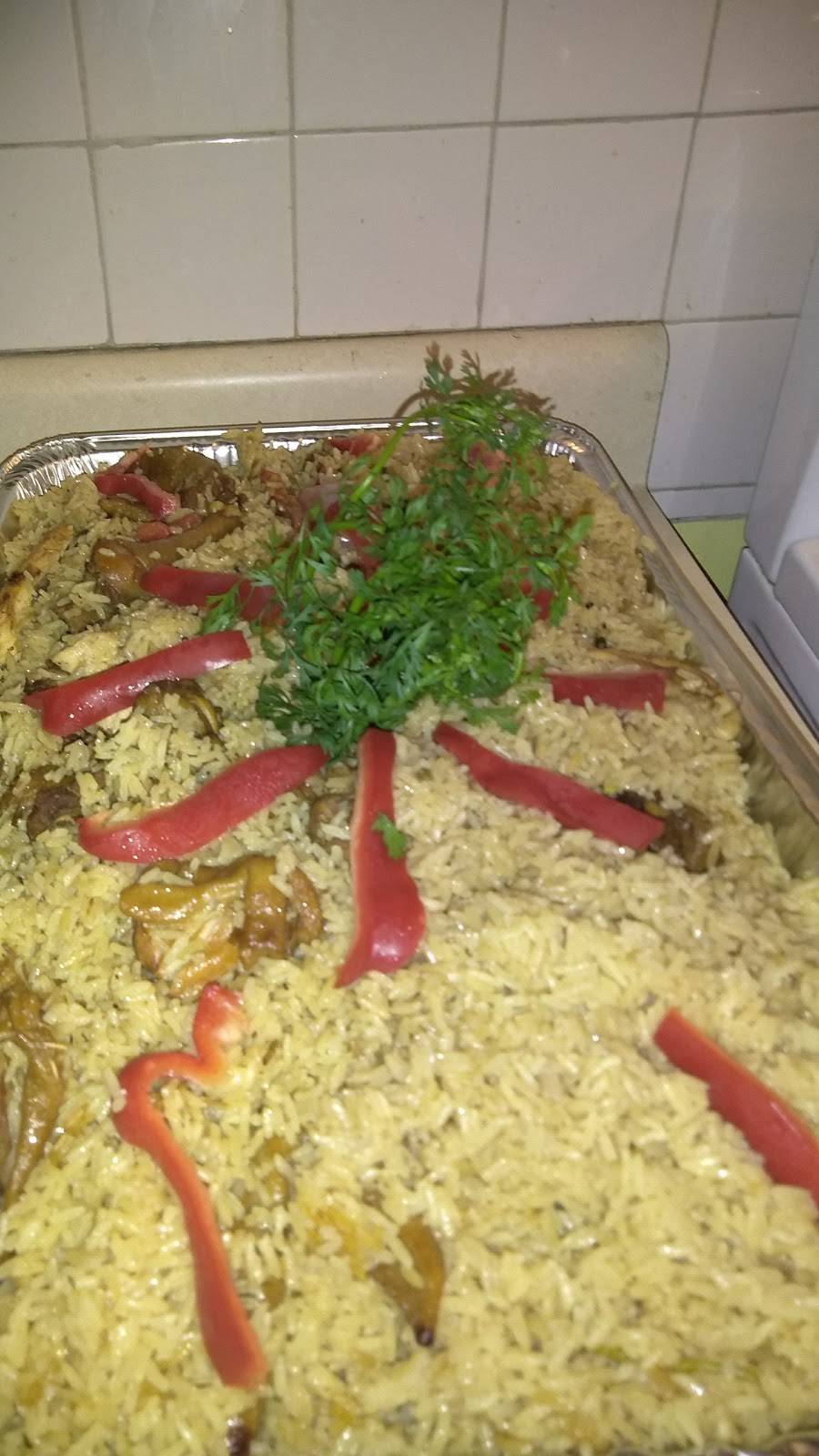 Junco Restaurant | restaurant | 557 Harral Ave, Bridgeport, CT 06604, USA | 2032758356 OR +1 203-275-8356