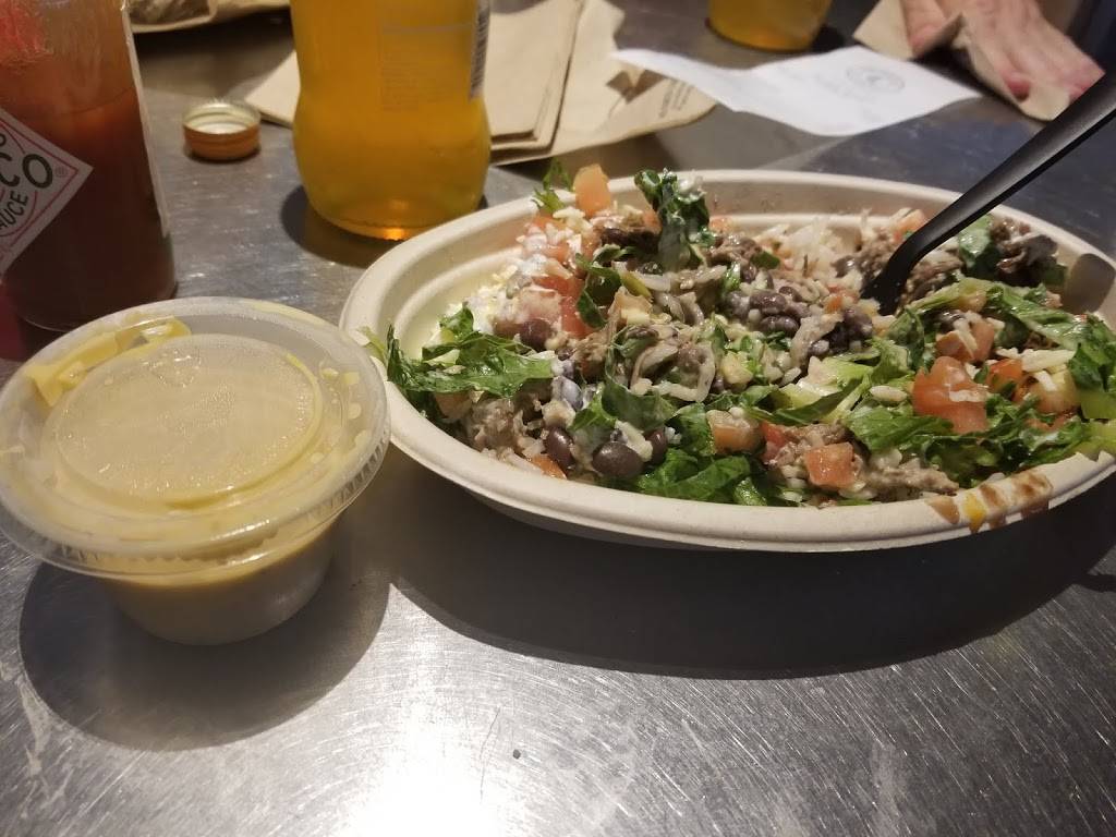 Chipotle Mexican Grill | restaurant | 2014 Lincoln Pl Dr, Greensburg, PA 15601, USA | 7248387591 OR +1 724-838-7591