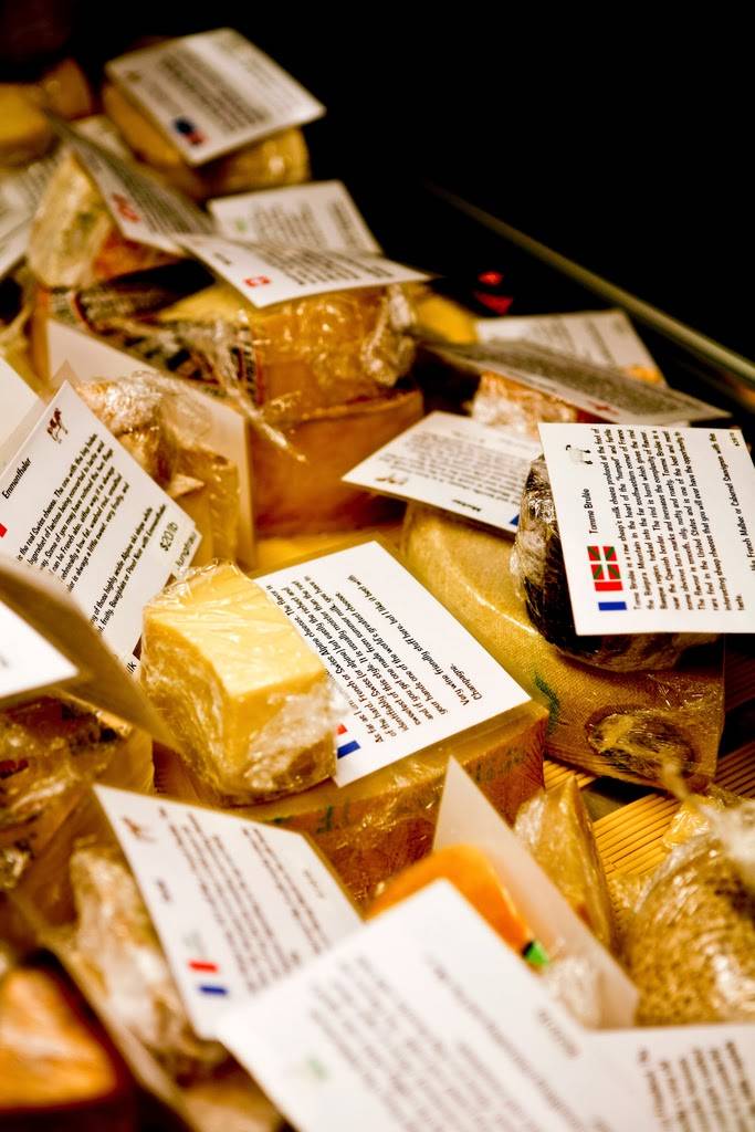 Andrews Cheese Shop | meal takeaway | 728 Montana Ave, Santa Monica, CA 90403, USA | 3103933308 OR +1 310-393-3308