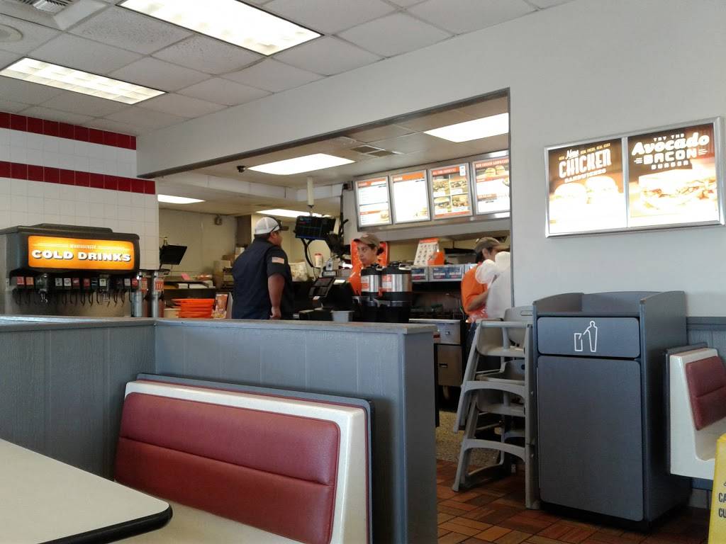 Whataburger | restaurant | 1118 Roosevelt Ave, San Antonio, TX 78210, USA | 2105340911 OR +1 210-534-0911
