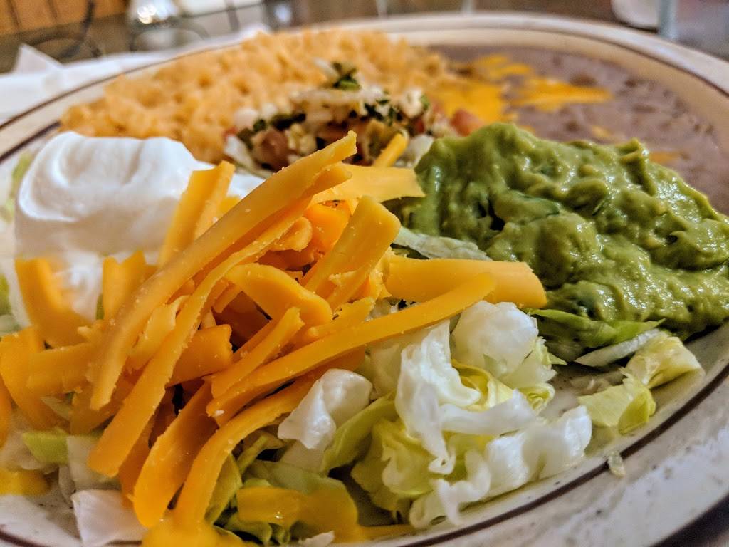 Los Potrillos | restaurant | 8825 Evergreen Way, Everett, WA 98208, USA | 4252651171 OR +1 425-265-1171