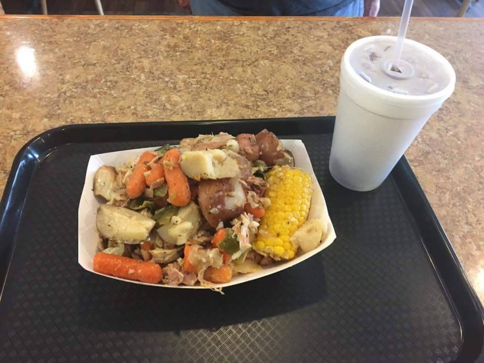 Smokin Pig BBQ | restaurant | 708 E Church St, Greeneville, TN 37745, USA | 4236388227 OR +1 423-638-8227