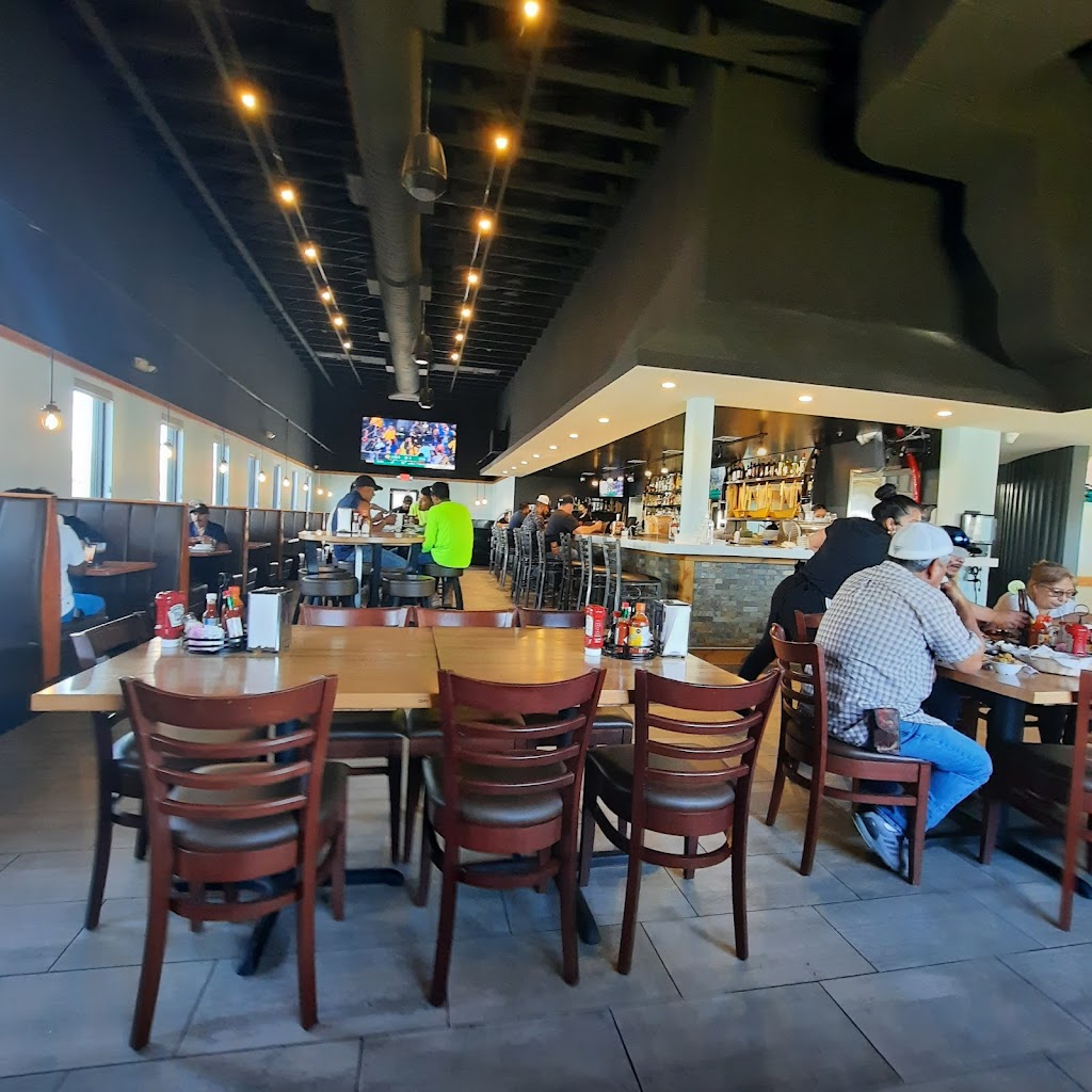 El Muelle Seafood 45 North | restaurant | 11230 North Fwy, Houston, TX 77037, USA | 2815068087 OR +1 281-506-8087