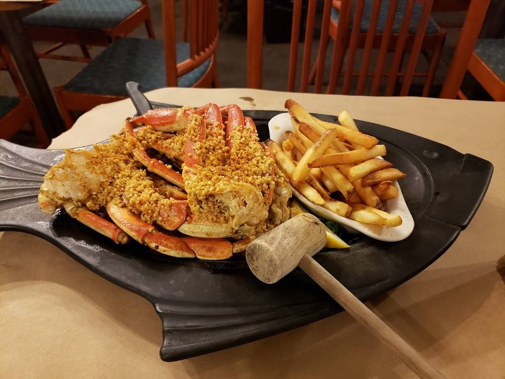 Lestardos Crab House | restaurant | 135 Christiana Rd #7, New Castle, DE 19720, USA | 3023285070 OR +1 302-328-5070