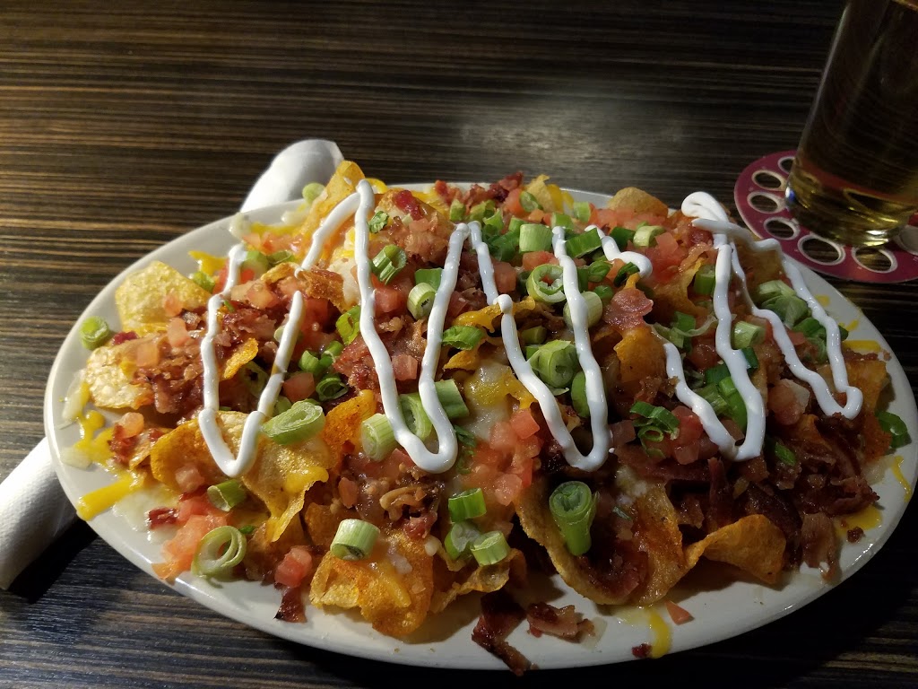 Chappys Tap Room and Grille | restaurant | 7880 Washington Village Dr, Washington Township, OH 45459, USA | 9374399200 OR +1 937-439-9200