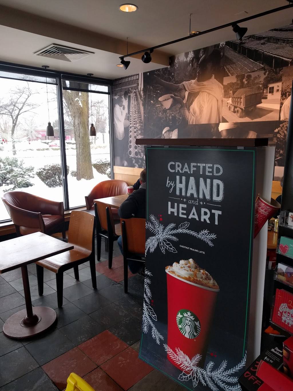 Starbucks | cafe | 4320 W Touhy Ave, Lincolnwood, IL 60712, USA | 7734859046 OR +1 773-485-9046