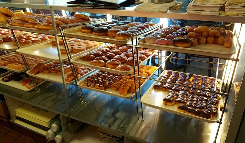 Yum Yum Donuts | cafe | 13471 Telegraph Rd, Whittier, CA 90605, USA | 5629064926 OR +1 562-906-4926