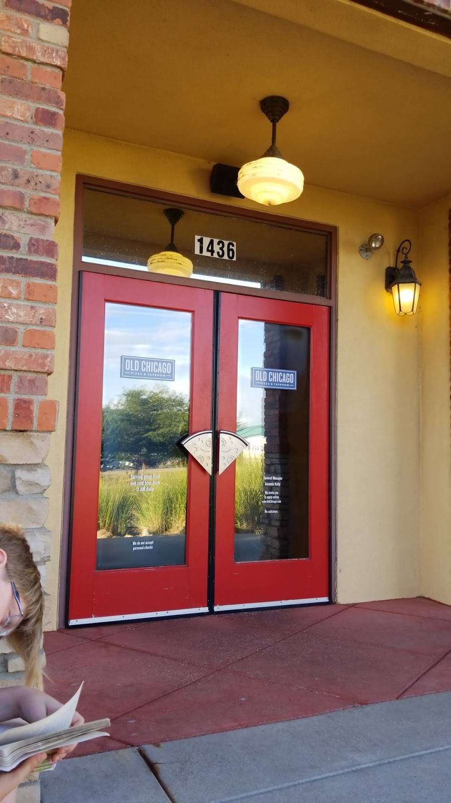 Old Chicago | restaurant | 1436 Hahns Peak Dr, Loveland, CO 80538, USA | 9705931003 OR +1 970-593-1003