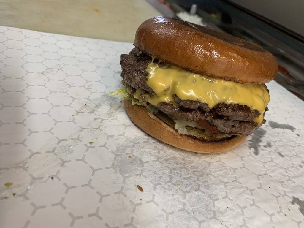 Big Mikes Burgers and more | restaurant | 19388 NM-314, Belen, NM 87002, USA | 5058647918 OR +1 505-864-7918