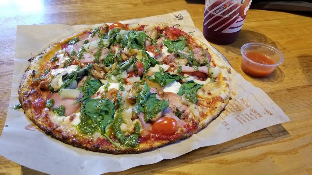 Blaze Pizza | meal takeaway | 4255 Campus Dr A120, Irvine, CA 92612, USA | 9492984841 OR +1 949-298-4841